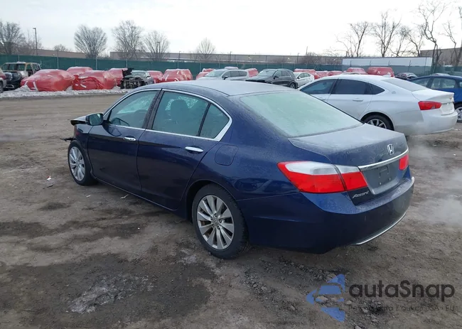 1HGCR2F74EA144530: 44316913