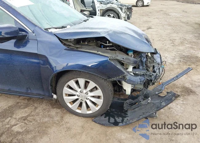 1HGCR2F74EA144530: 44316913