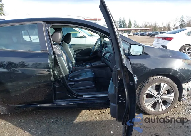 1N4AZ1CP5KC305512: 44316951