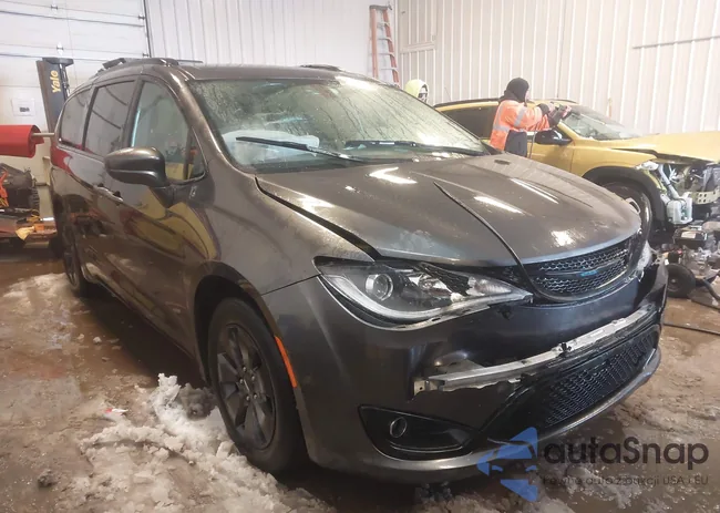 2C4RC1L79LR258086: 44316977