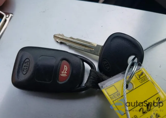 KNAFU5A21C5548220: 44318009