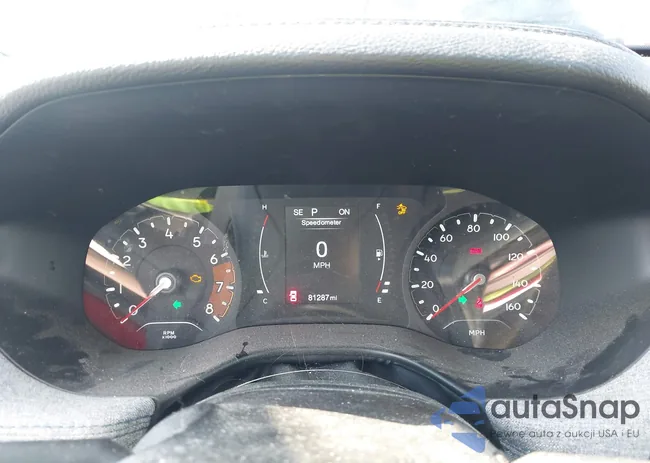 3C4NJDBB7NT129422: 44318018