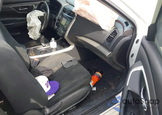 1N4AL3AP8FC569099: 44318063