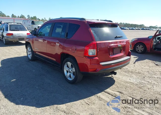 1C4NJCBA8CD626466: 44318083