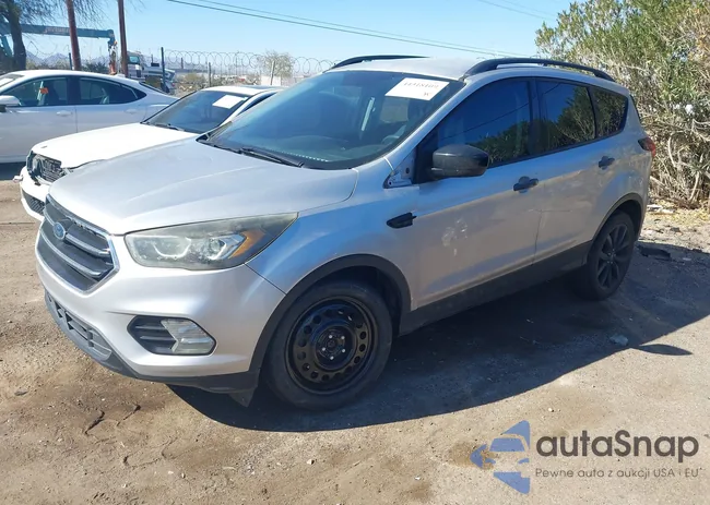 1FMCU0GD1KUB86682: 44318109