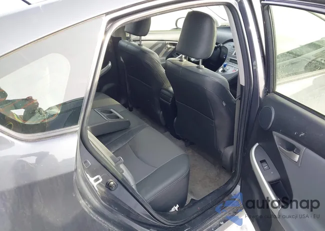 JTDKN3DU2F1875592: 44318113