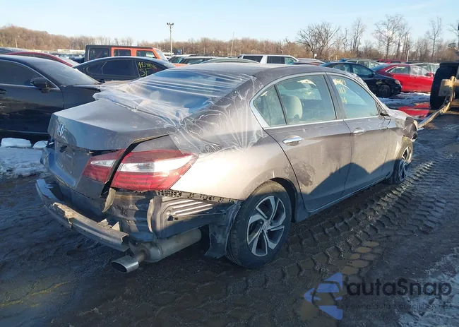 1HGCR2F33HA180243: 44318179