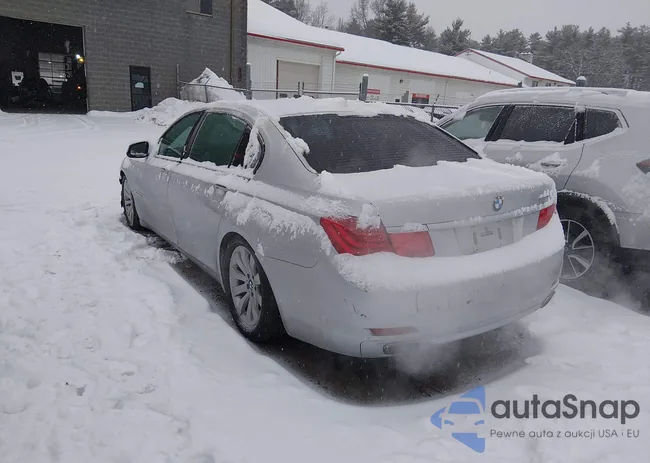 WBAKC8C52ACY68665: 44318212