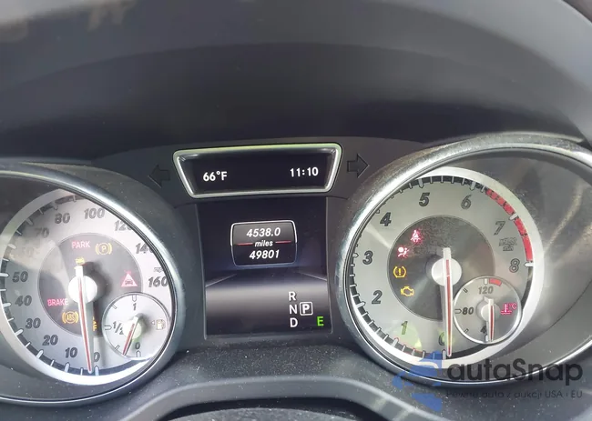 WDCTG4EB8FJ132964: 44318239