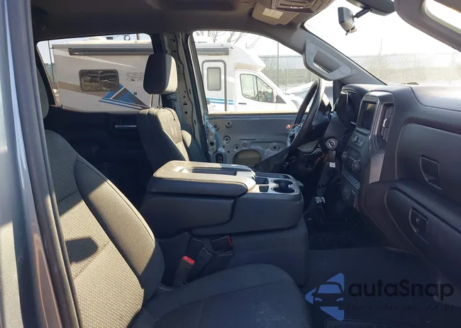 3GCPYBEKXMG294022: 44318302