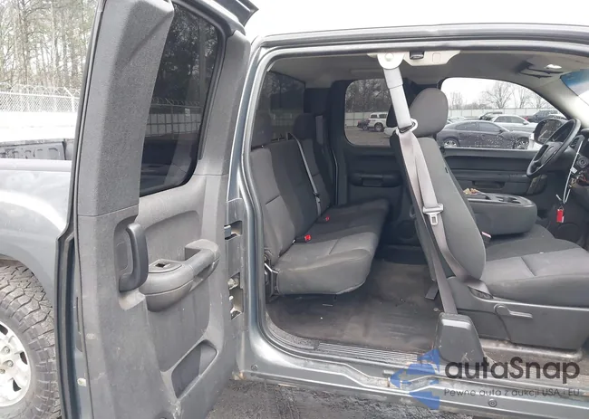 1GTR1UEA8BZ173096: 44318312