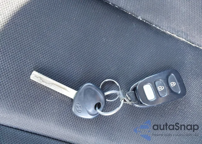 KMHTC6AD9CU045438: 44318383