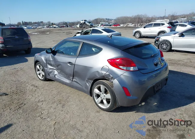 KMHTC6AD9CU045438: 44318383