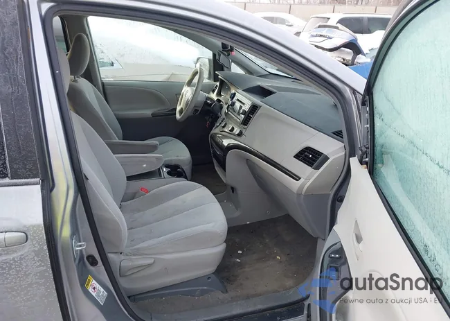 5TDKK3DC7CS233223: 44318406