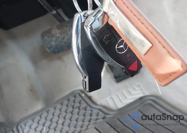 WDDHF5KBXEA987758: 44318442