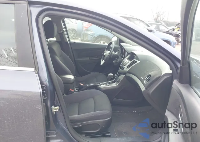 1G1PC5SB5E7315014: 44318493