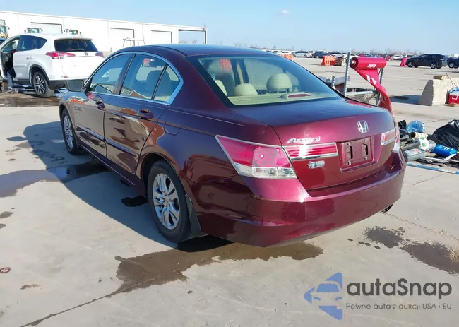 1HGCP2F44CA135979: 44318502