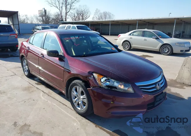 1HGCP2F44CA135979: 44318502