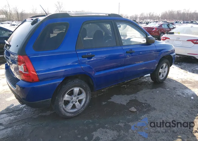 KNDJF724897626220: 44318511