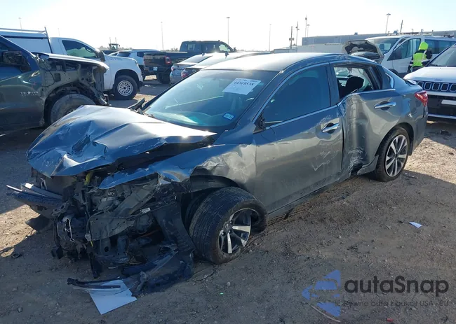 1N4AL3AP1JC106746: 44318538