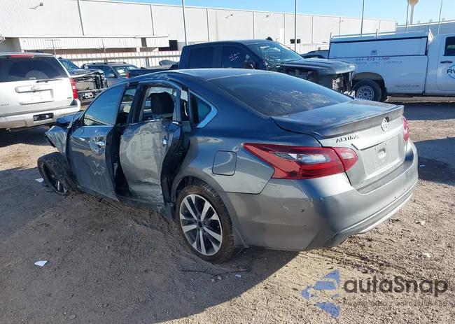 1N4AL3AP1JC106746: 44318538