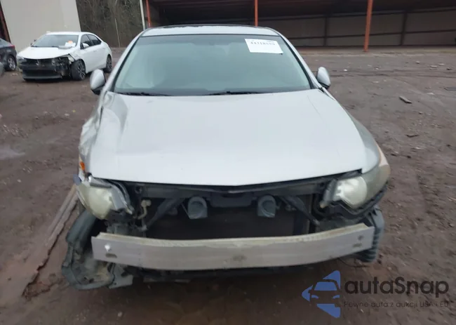 JH4CU2F66AC001984: 44318559