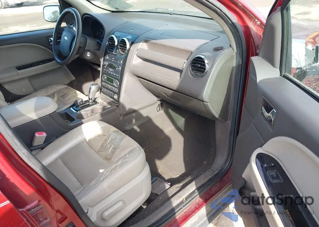 1FMDK05W58GA08103: 44317595