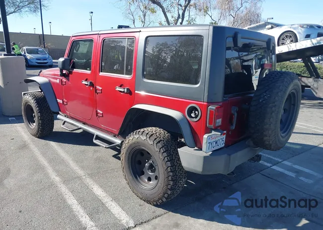 1J4BA6H1XBL573733: 44317672