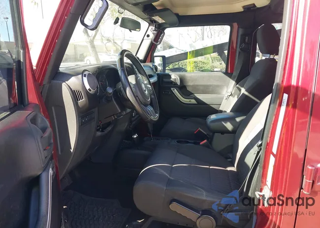 1J4BA6H1XBL573733: 44317672