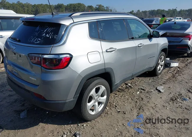 3C4NJDBB5MT547444: 44317713