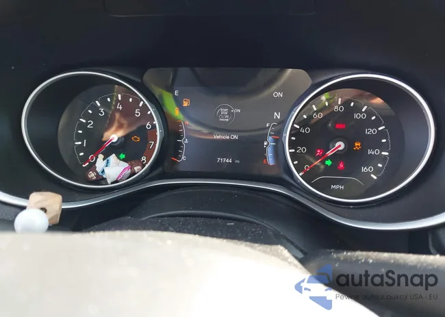 3C4NJDBB5MT547444: 44317713