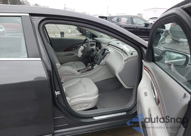 1G4GC5ER8DF273664: 44317767