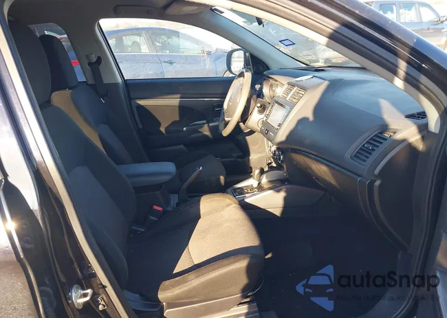 JA4AP3AU4JZ033593: 44317768