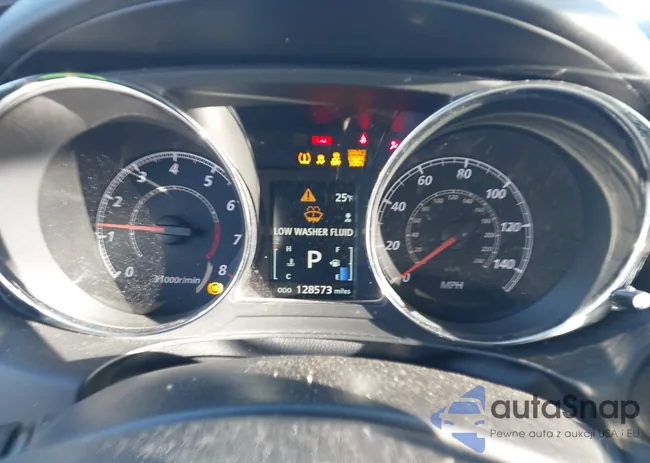 JA4AP3AU4JZ033593: 44317768