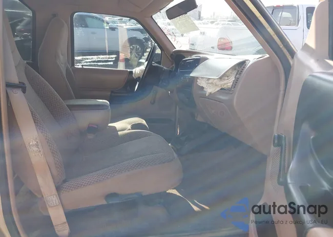 1FTYR10X2XPB82118: 44317837