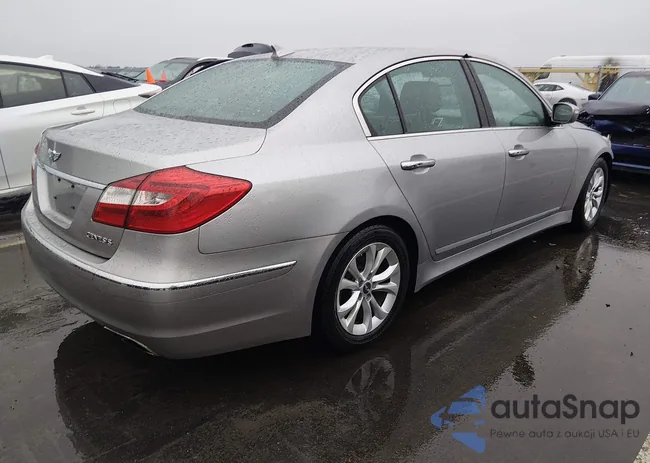 KMHGC4DDXDU235669: 44317842