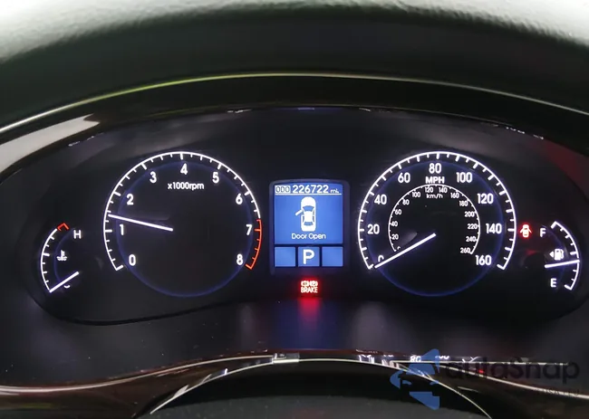 KMHGC4DDXDU235669: 44317842