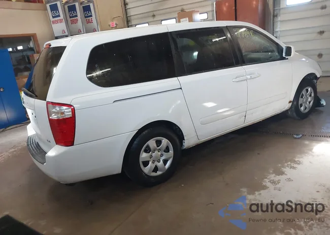 KNDMB233766022984: 44317848