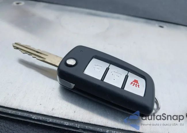 KNMAT2MV9FP541853: 44317858