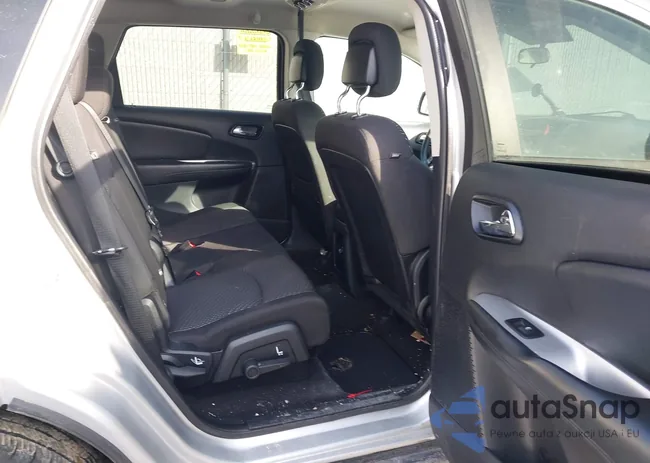 3C4PDDBGXET250764: 44319025