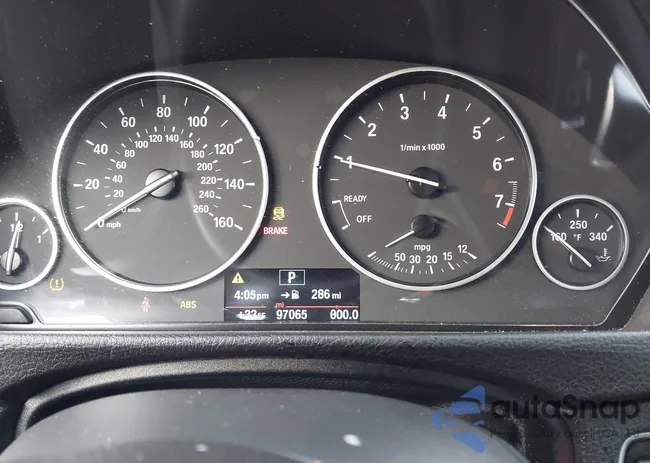 WBA8E1G5XGNU12450: 44319091