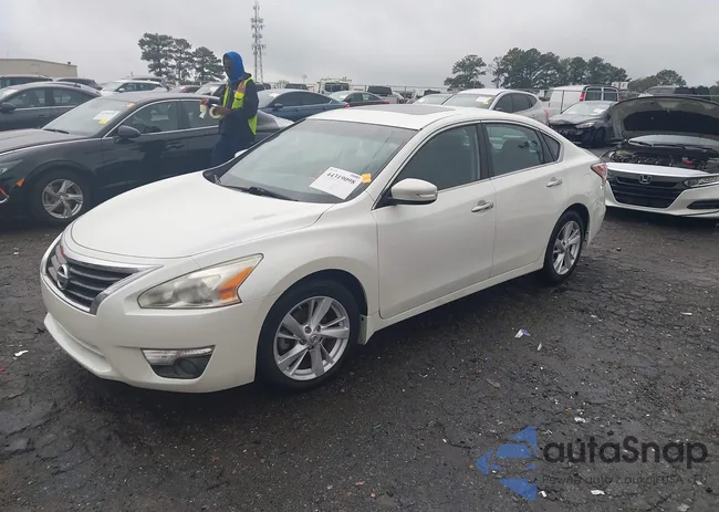 1N4AL3APXFC126260: 44319098