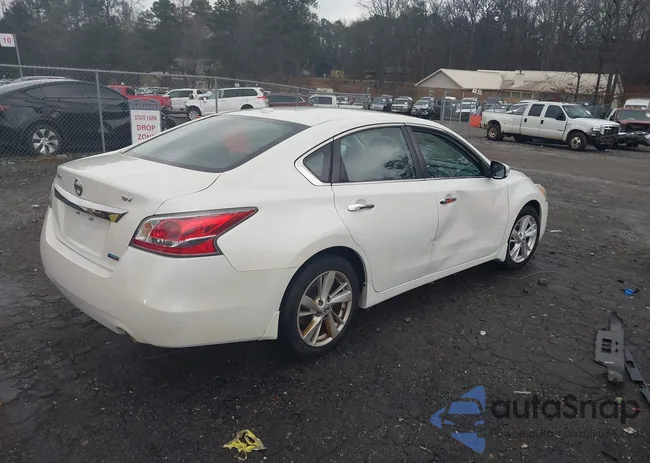 1N4AL3APXFC126260: 44319098