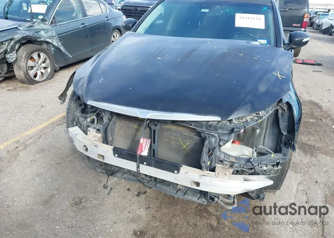 KMHGC4DD7CU204491: 44319118