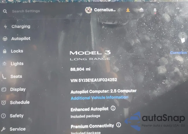 5YJ3E1EA1JF024252: 44319120