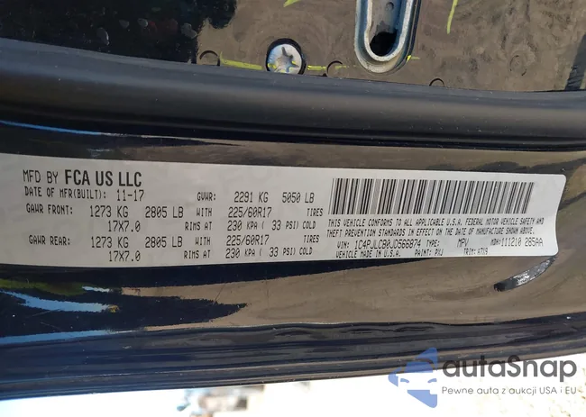 1C4PJLCB0JD566874: 44319133