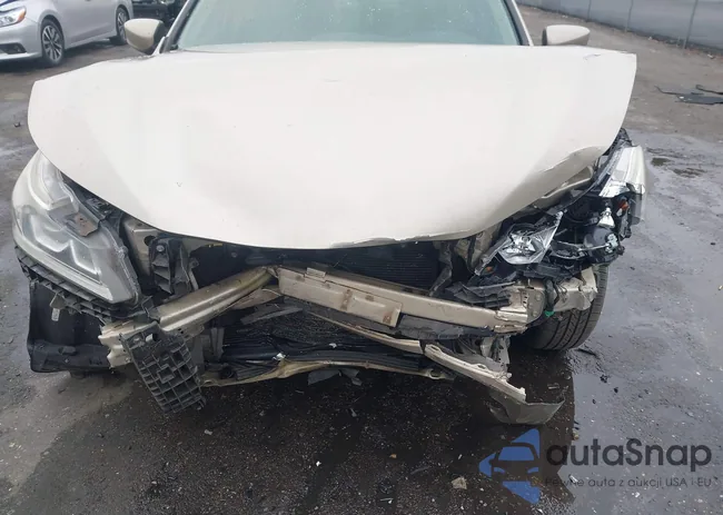 1HGCR2F30HA247834: 44319177