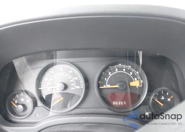 1C4NJPBA1FD367864: 44319183