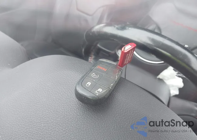 3C4NJDDB9MT579505: 44319219