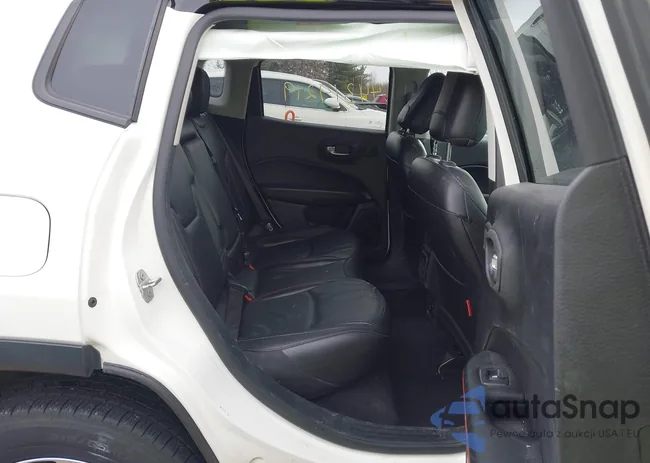 3C4NJDDB9MT579505: 44319219